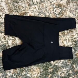 Lululemon size 2 thinner, material black high waisted athletic leggings